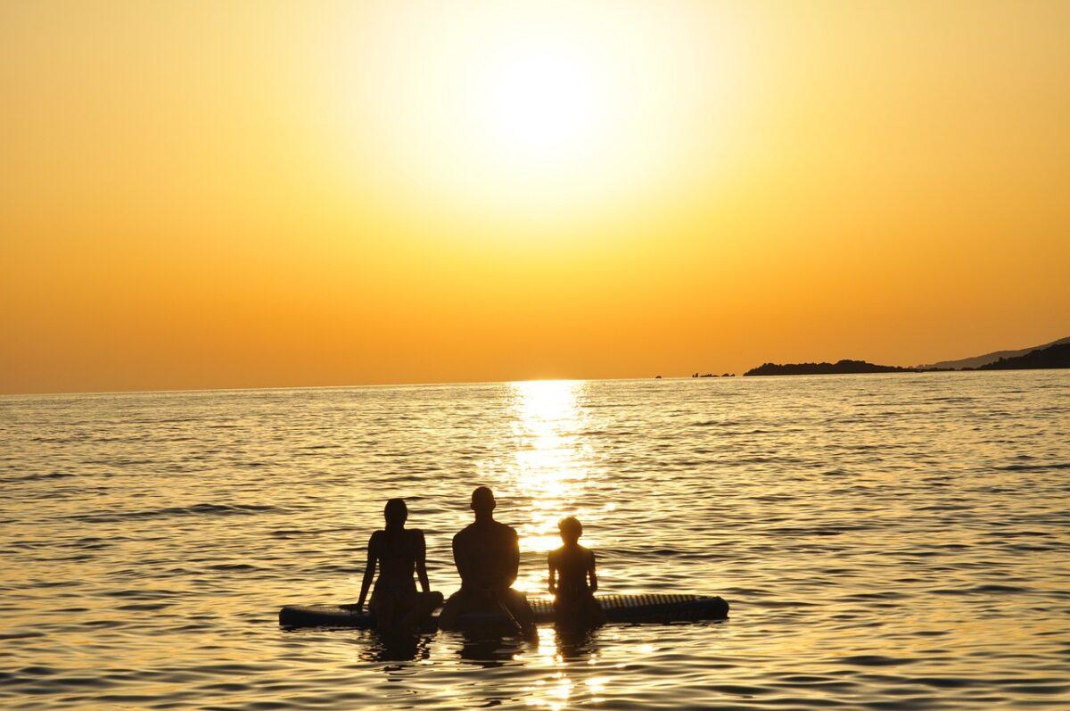 Family Summer Vacation – 12 Sustainable Ideas