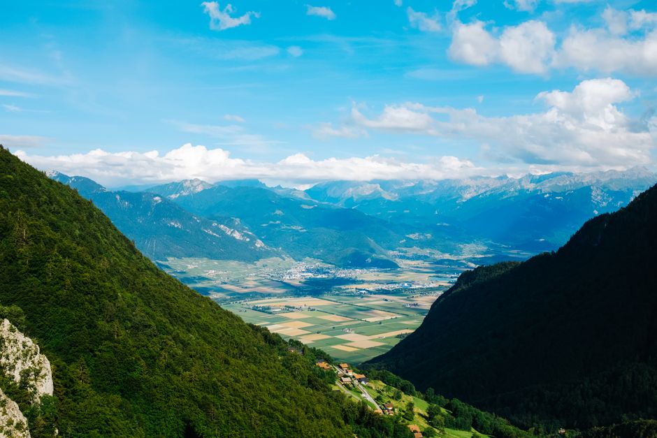 Slovenia Road Trip Itinerary: 7 Days in Slovenia: A Road Trip Itinerary Through Hidden Gems